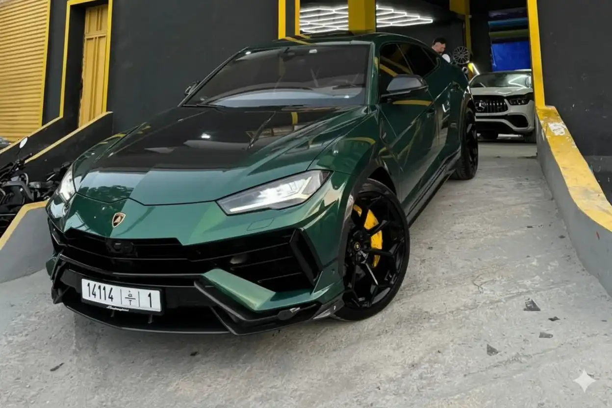 After - Lamborghini Urus – Covering Vert Métallisé
